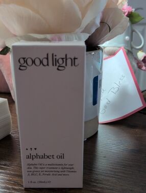 GOOD LIGHT Alphabet Oil - Nourishing Face Oil